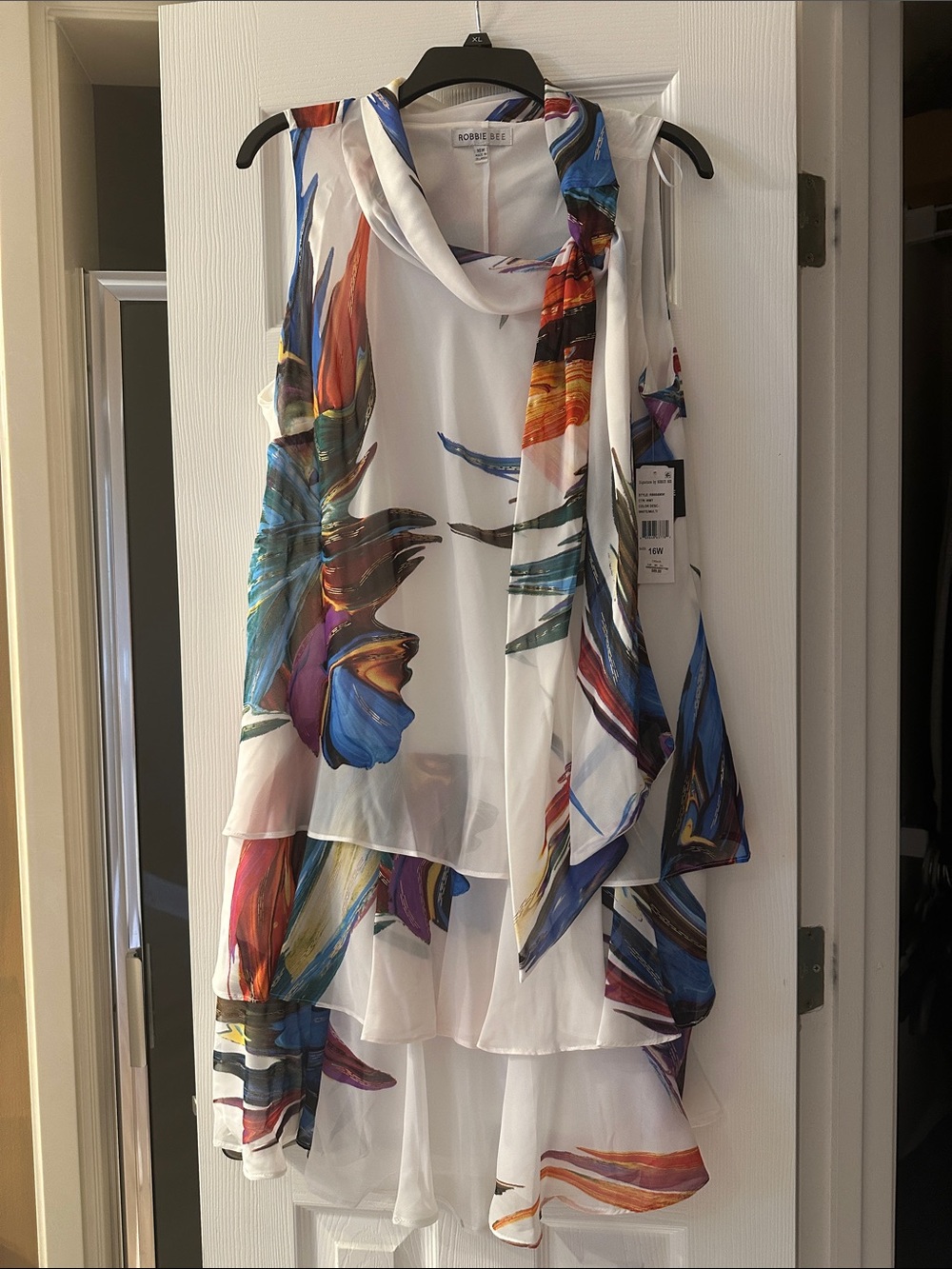 Robbie Bee White Layered Sleeveless Tunic with Multicolor Floral Print